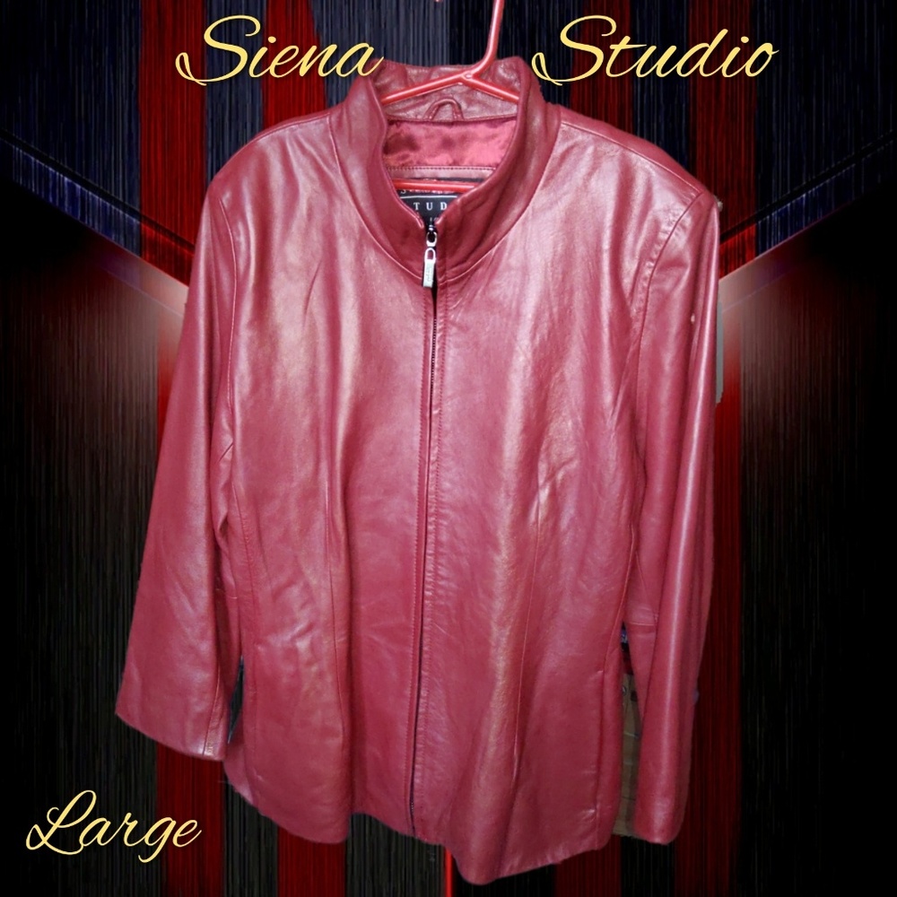 100% Leather Jacket Siena Studio. NWT